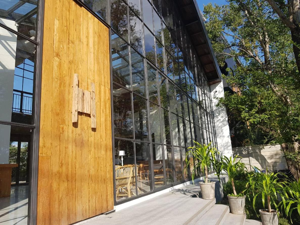 Home Chiang Mai Khách sạn